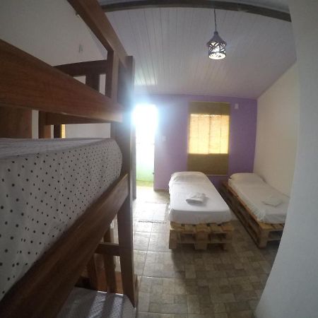 באיה פורמוסה Hostel Porto Galeao מראה חיצוני תמונה