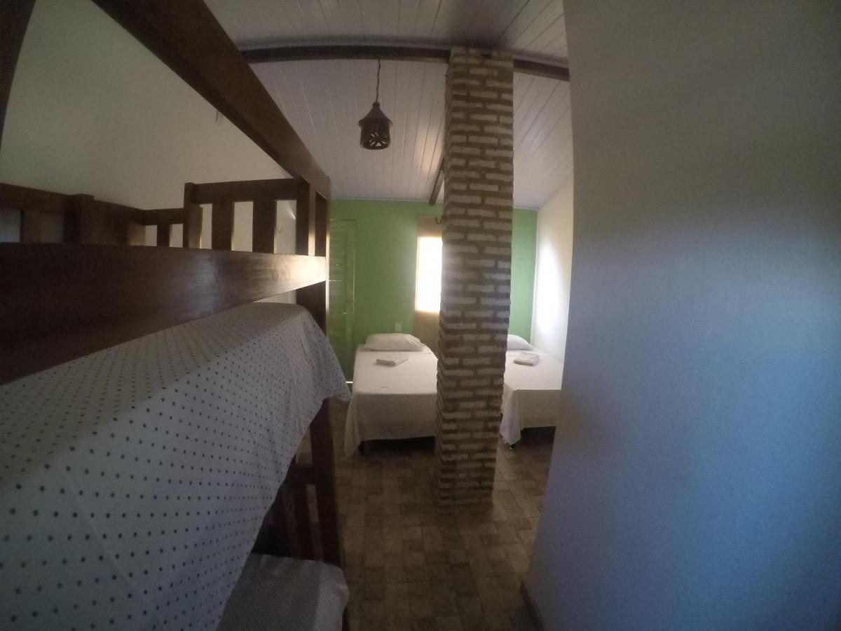 באיה פורמוסה Hostel Porto Galeao מראה חיצוני תמונה