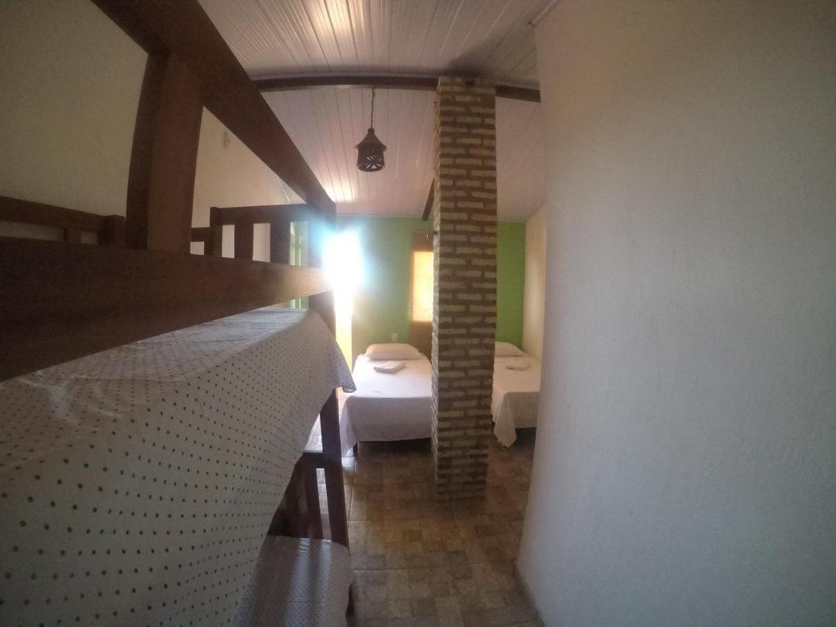 באיה פורמוסה Hostel Porto Galeao מראה חיצוני תמונה